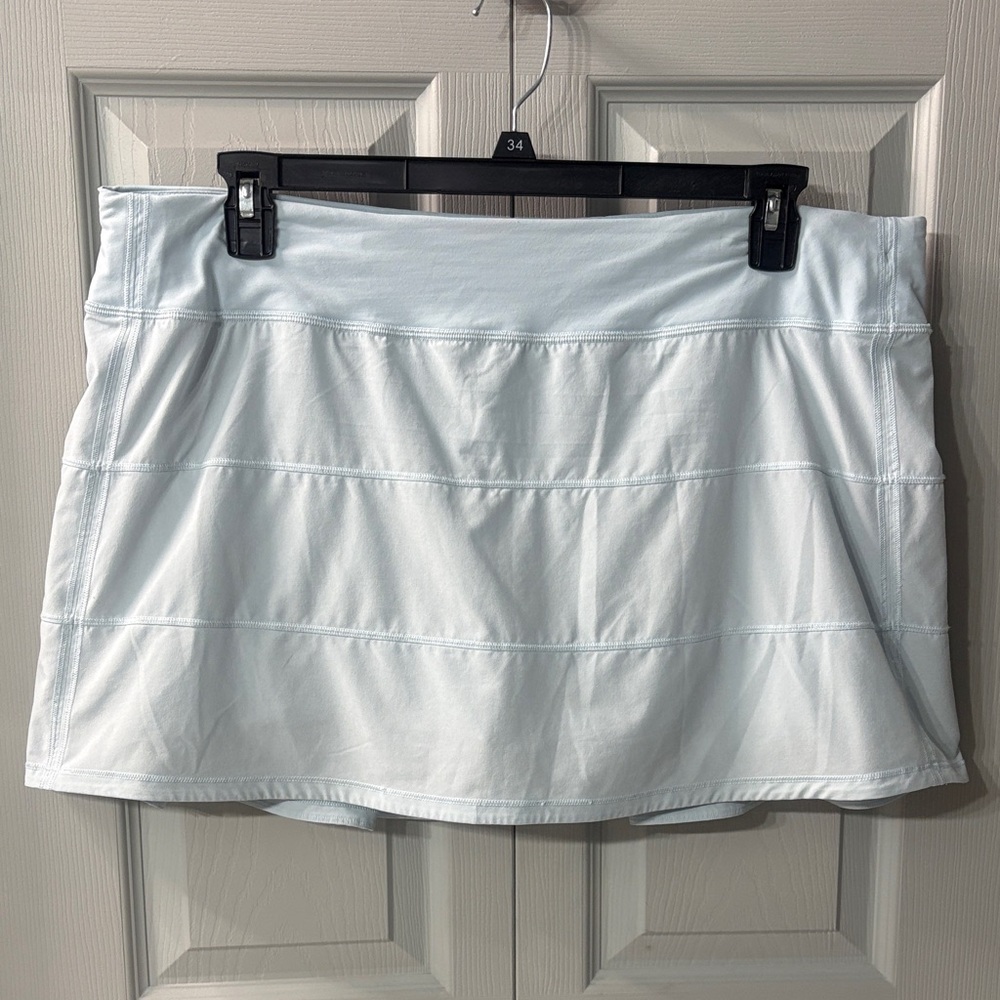 lululemon athletica Pace Rival Mid-Rise Skirt - Powder Blue - Picture 7 of 16
